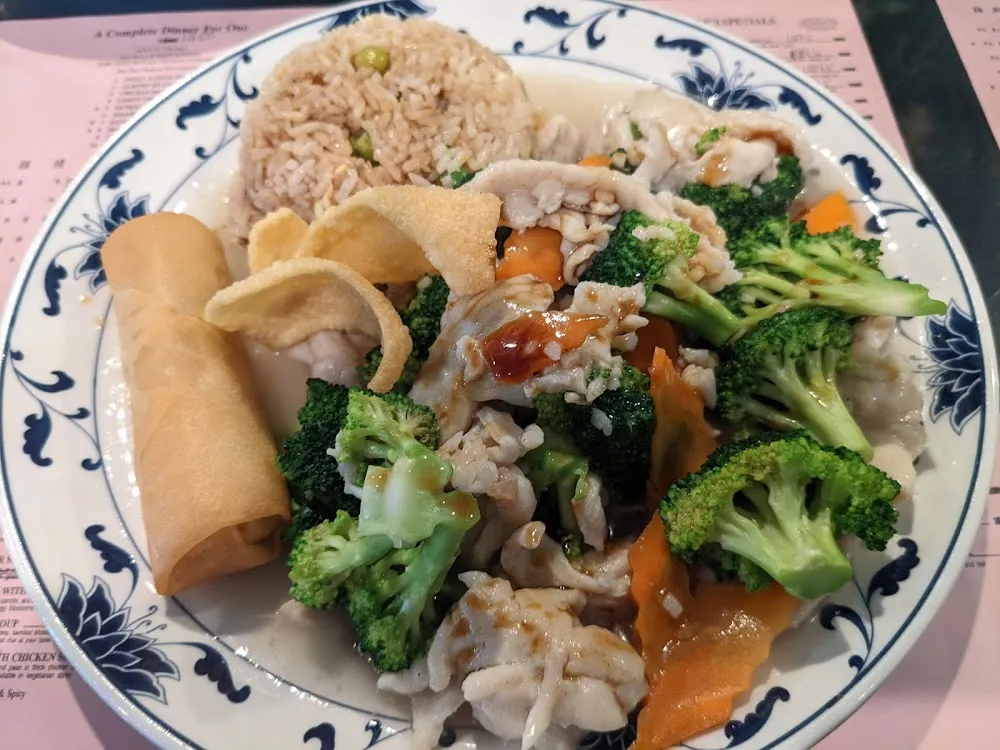 Chicken and Broccoli Lunch Special